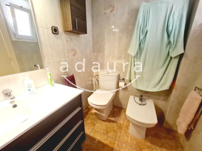 b2b96ee4-deb7-4bed-baf6-d27372c9b5d4